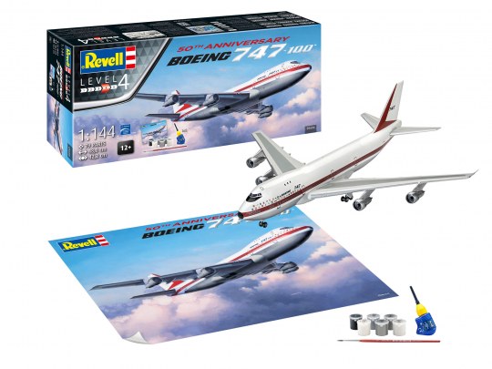 Revell 1/72 Boeing 747-100 - Gift Set image