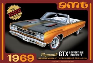 AMT 1/25 1969 Plymouth GTX Convertible image