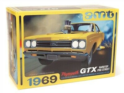 AMT 1/25 Plymouth GTX Hardtop Pro Street 1969 image