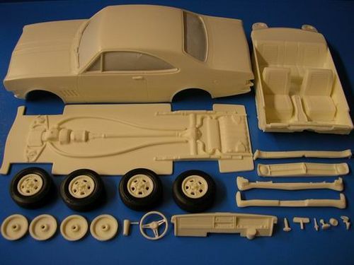 TPB Models 1/25 Holden HK 2-Door Kerbside Pack (Resin) image