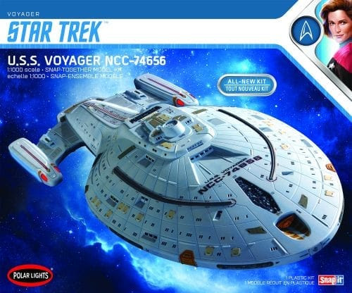 Polar Lights 1/1000 Star Trek U.S.S. Voyager - SNAP Kit image