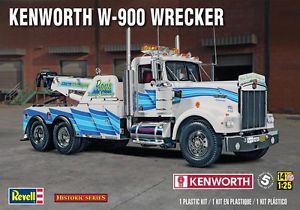 Revell 1/25 W-900 Kenworth Wrecker image
