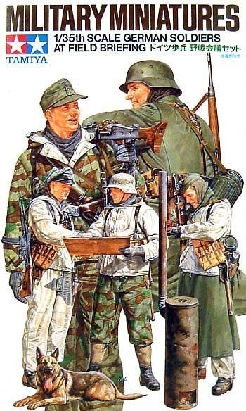 Tamiya 1/35 German Soldiers at Field Briefing image