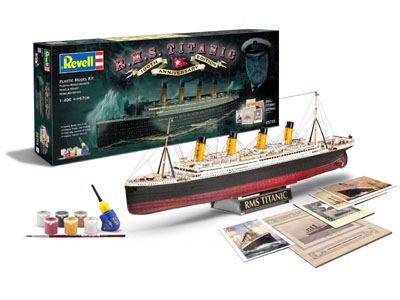 Revell Gift Set 100 Years "Titanic" Special Edition image