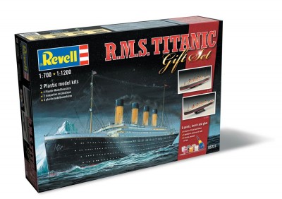 Revell 1/700 Titanic Gift Set - 2 Ships image