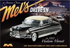 Moebius 1/25 Hudson Hornet 1952 image