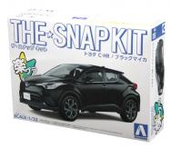 Aoshima 1/32 Toyota C-HR Mica Black - Snap Kit image