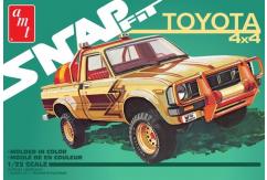 AMT 1/25 1980 Toyota Hilux SR5 Pickup - Snap Kit image