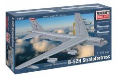 Minicraft 1/144 B-52H Stratofortress - Current Flying Edition image