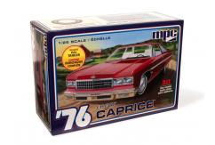 MPC 1/25 Chevy Caprice '76 with Trailer image