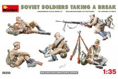Miniart 1/35 Soviet Infantry Taking A Break image