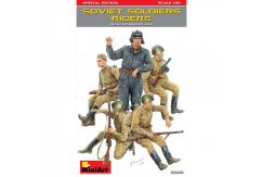 Miniart 1/35 Soviet Soldiers Riders - Special Edition image