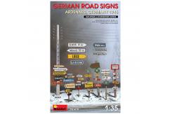 Miniart 1/35 German Road Signs - Germany 1945 image