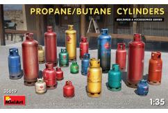 Miniart 1/35 Propane/Butane Cylinders image