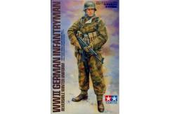 Tamiya 1/16 WWII German Infantryman image