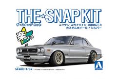 Aoshima 1/32 Nissan Skyline 2000 GT-R Silver - Snap Kit image