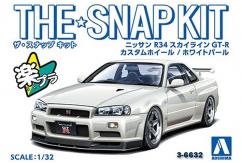 Aoshima 1/32 Nissan R34 Skyline GT-R Custom White Pearl - Snap Kit image