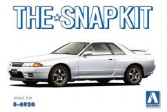 Aoshima 1/32 Nissan R32 GT-R Crystal White Snap Kit image