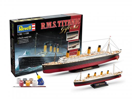 Revell 1/700 R.H.S. Titanic - Gift Set image