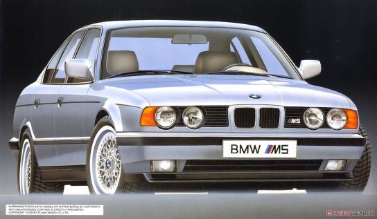 Fujimi 1/24 BMW M5 image
