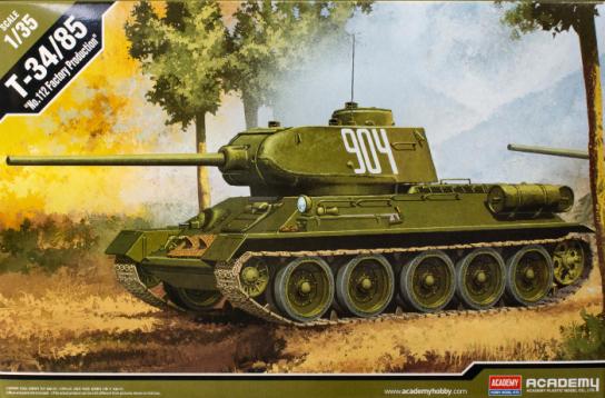 Academy 1/35 Russian T-34/85 112 Factory image