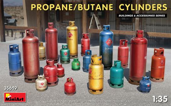 Miniart 1/35 Propane/Butane Cylinders image