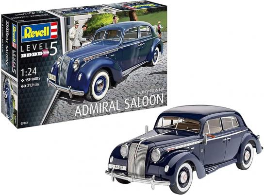 Revell 1/35 Admiral Saloon Luxury Class Car image