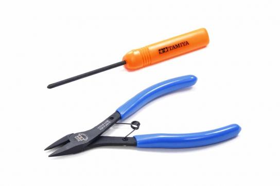 Tamiya Mini 4WD Cutter & Screwdriver Set image